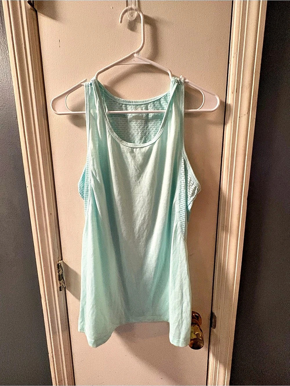 ZONE PRO Women's Athletic Tank Top in mint size L